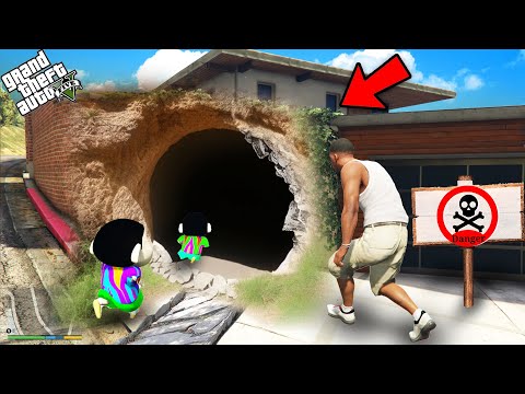 GTA 5 : Franklin Dig Secret Dark Tunnel Outside Franklin House in GTA 5 ! (GTA 5 mods)