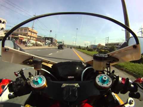 Ducati 1098R Troy Bayliss on Thailand road.(Fast!)