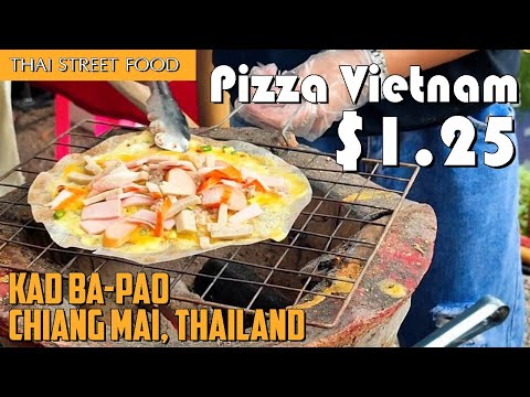 Thai Street Food : Pizza Vietnam In Kad Ba-Pao, Chaing mai, Thailand