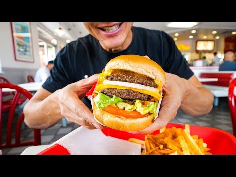 In-N-Out Burger VS. Five Guys (American Fast Food Review!)