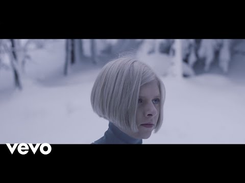 AURORA – Runaway